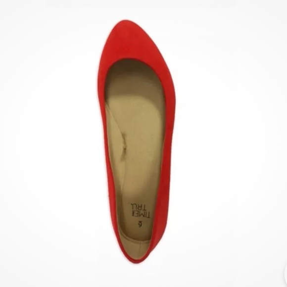 Time and Tru Women’s Red Faux Suede Ballet Flats Size 9 NEW - Picture 3 of 9
